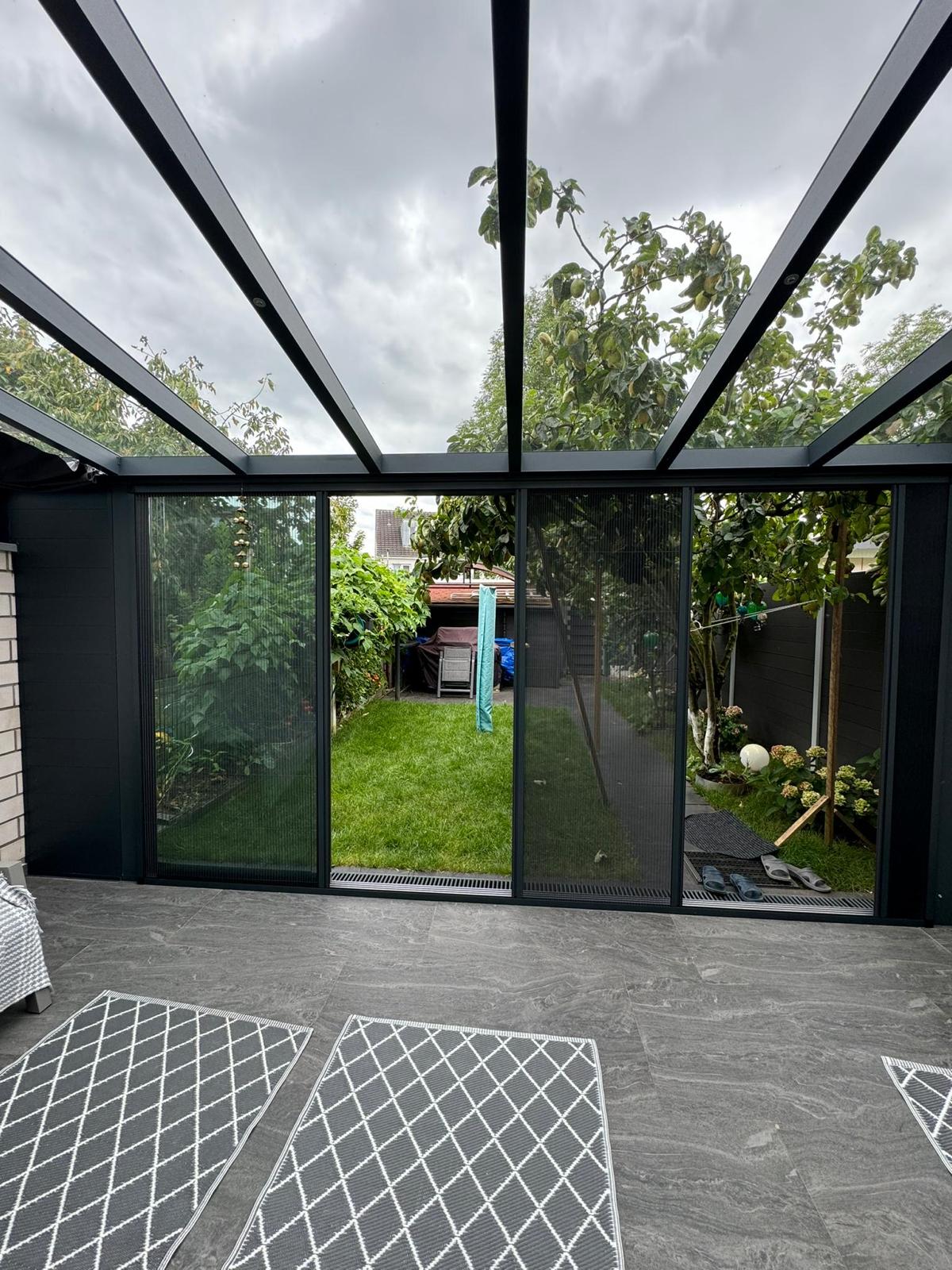 Insektengitter für Fenster und Wintergarten oder die Terrasse: Effektiver Schutz für Ihr Zuhause